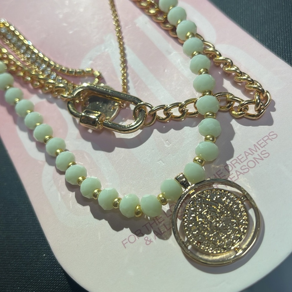 80R Necklace - Picture 3 of 3